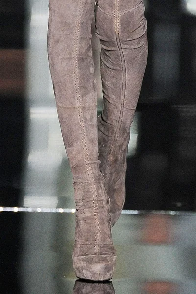 Look 19